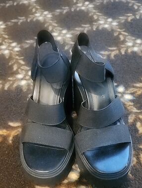 Forever 21 Black Elastic Platform Wedge Sandals
